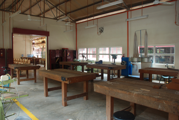 Image 5 Ruang Mengukir